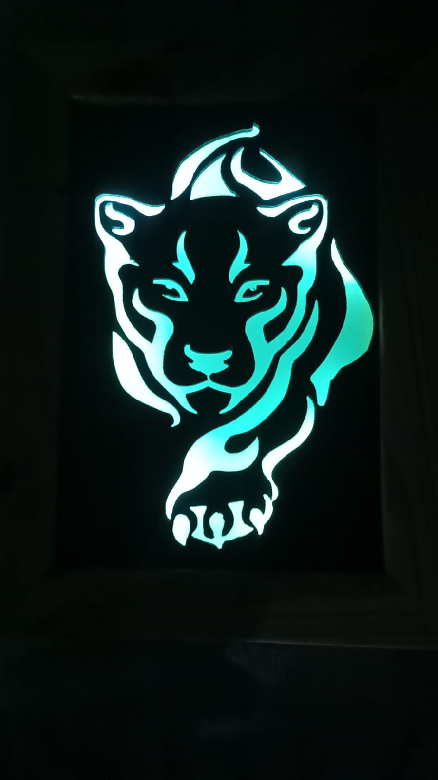 Cadre lumineux panthère – Image 5