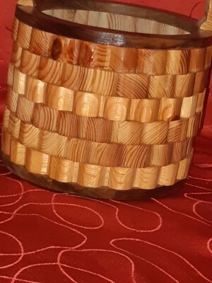 Panier rond avec anse